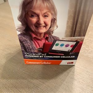 Grand Pad Tablet with stylus and Cradle